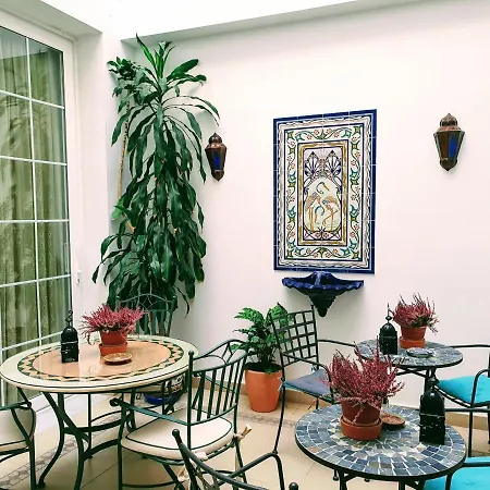 Ξενοδοχείο Triana Luxury
