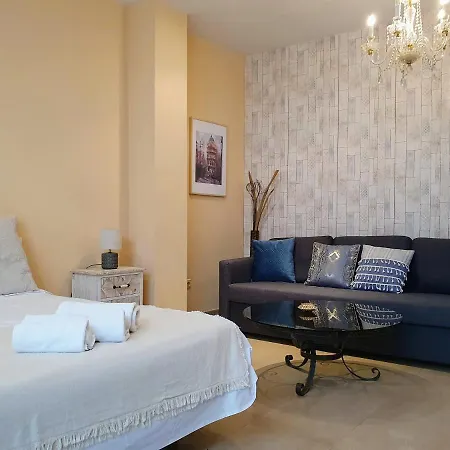 Hotel Triana Luxury 3*