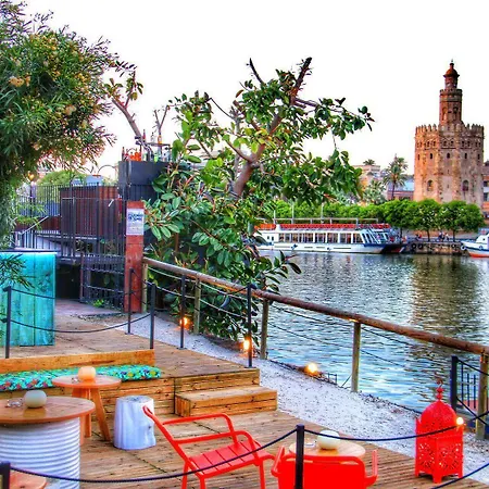 Hotel Triana Luxury 3*