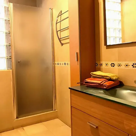 Triana Luxury 3*